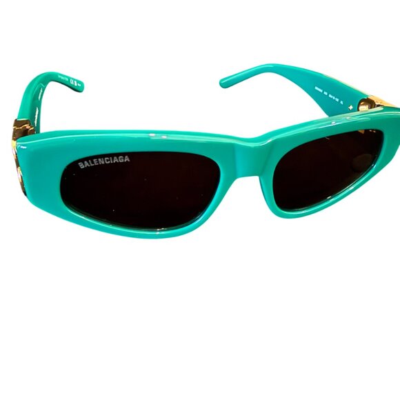 Balenciaga BB0095S 005 Sunglasses with Gold Logo Brand new and 100% AUTHENTIC. main image 4